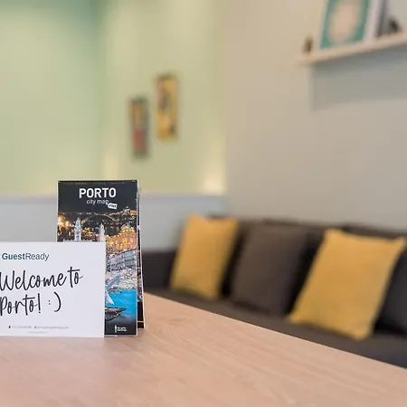 Guestready - The New Moonstone Office * Porto