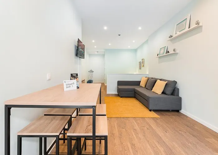 Guestready - The New Moonstone Office *